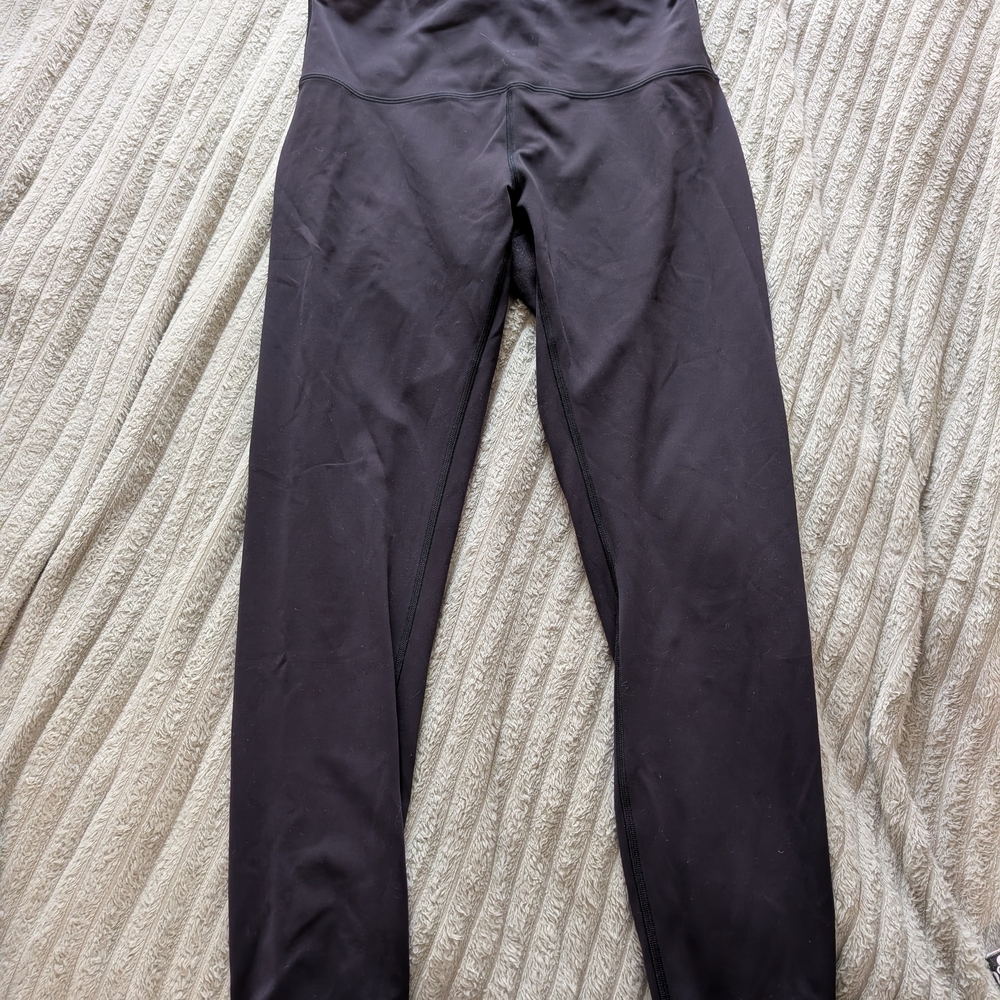 Lululemon Black Wunder Trains